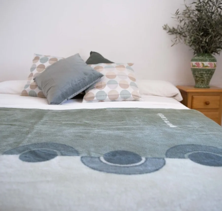 Double bed, green/grey bedding
